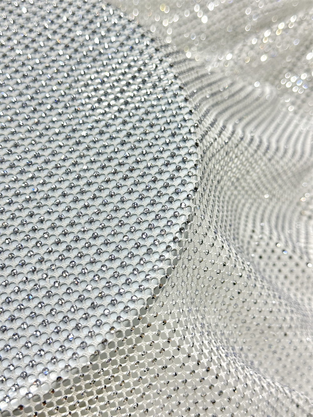 Exquisite Rhinestones Mesh diy - Crystal Mesh Fabric incelemesi ve fiyatı